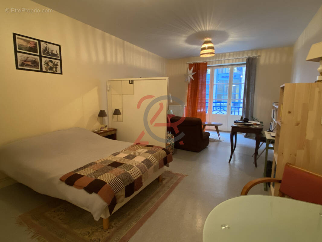 Appartement à FOUGERES