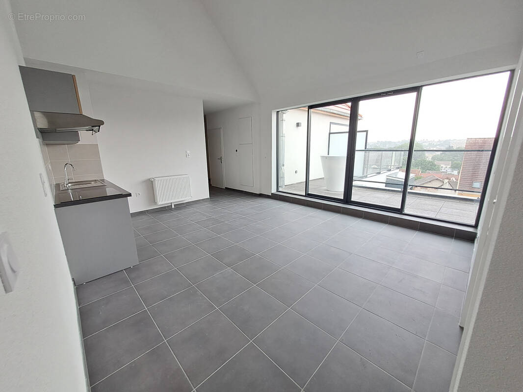 Appartement à ARPAJON