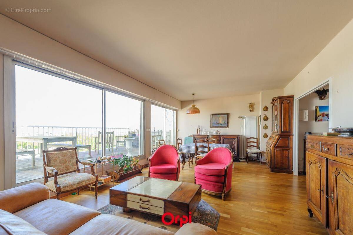 Appartement à LA ROCHELLE
