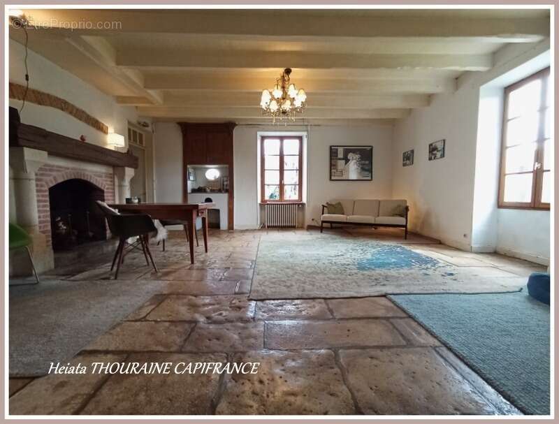 Maison à FOMPERRON