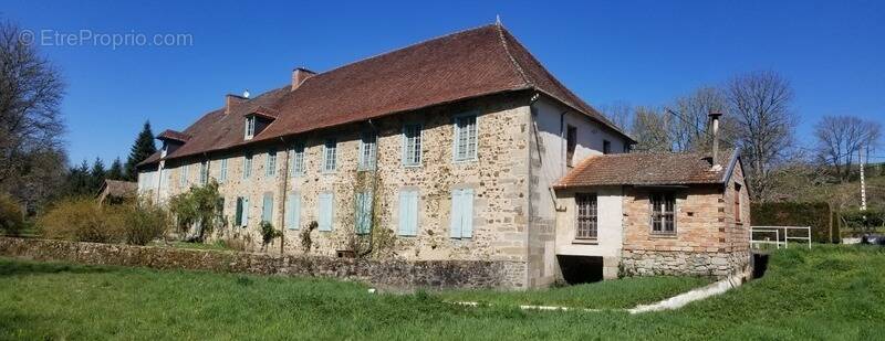 Maison à FELLETIN