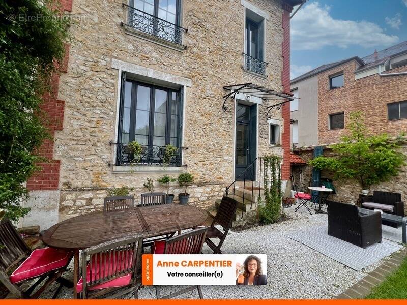 Maison à MELUN