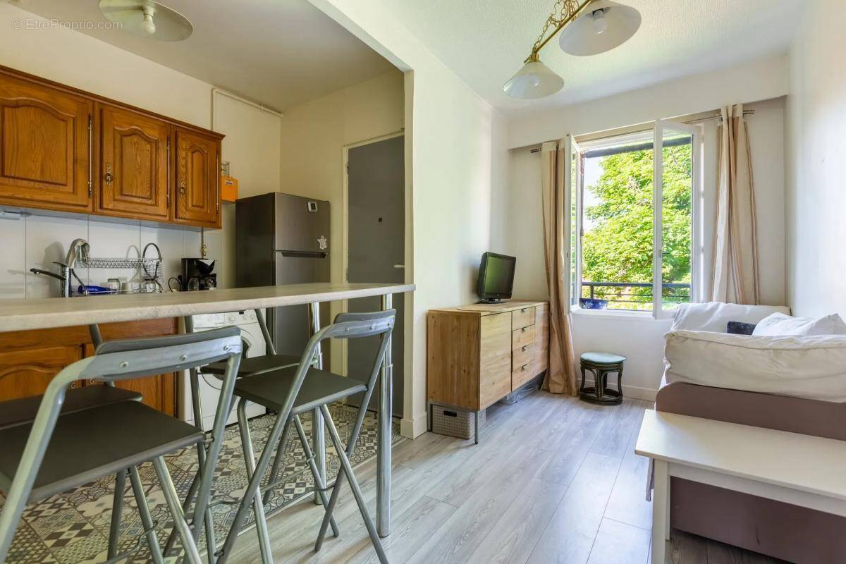 Appartement à IVRY-SUR-SEINE