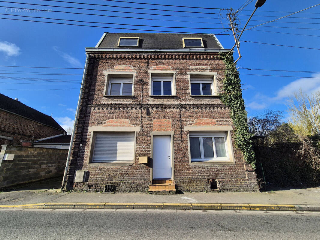 Photo 1 - Maison à MARLES-LES-MINES