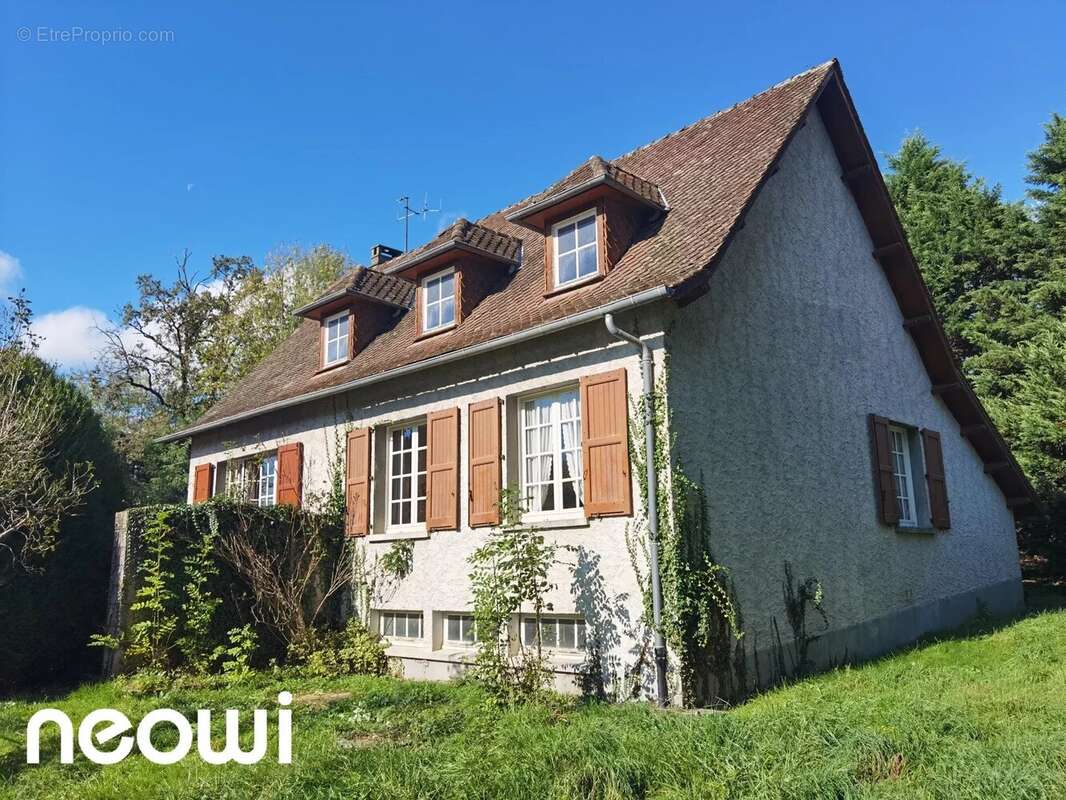 Maison à NAUCELLES