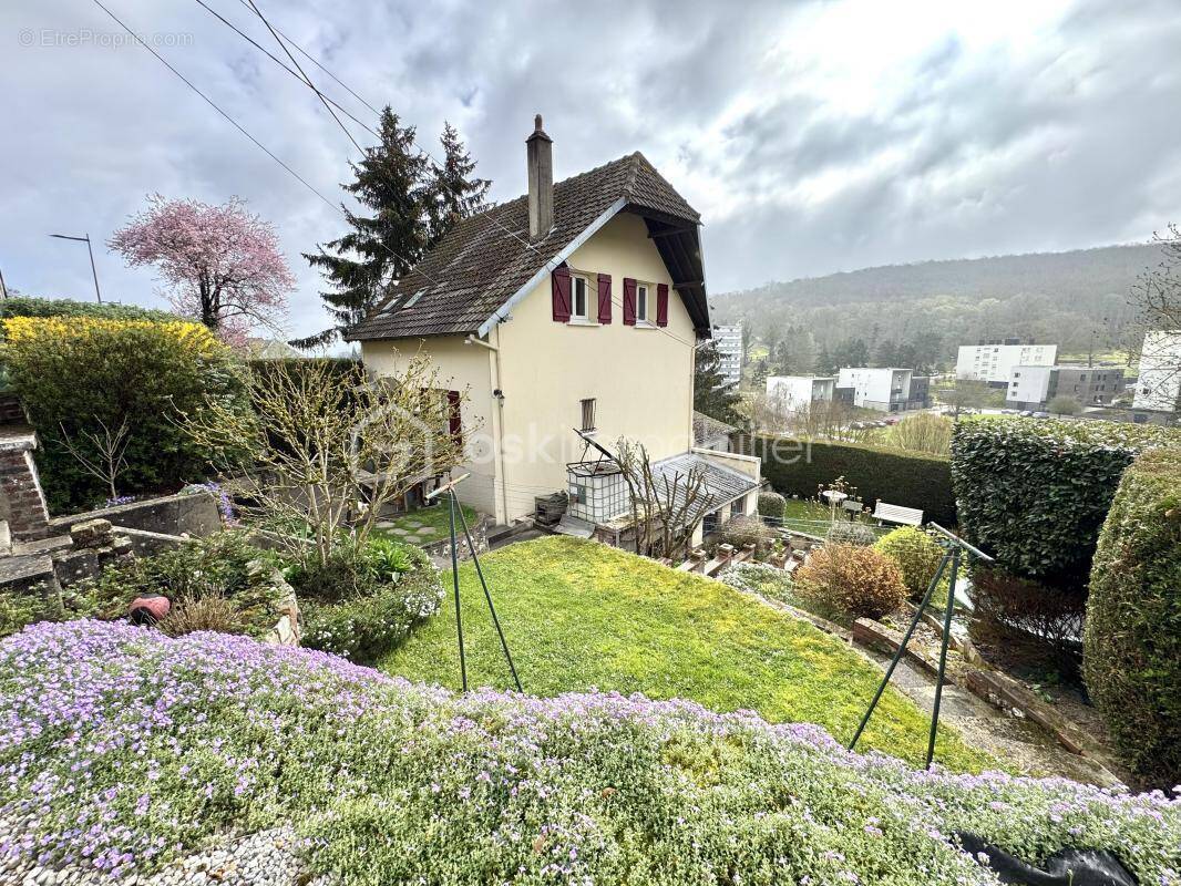 Maison à ELBEUF