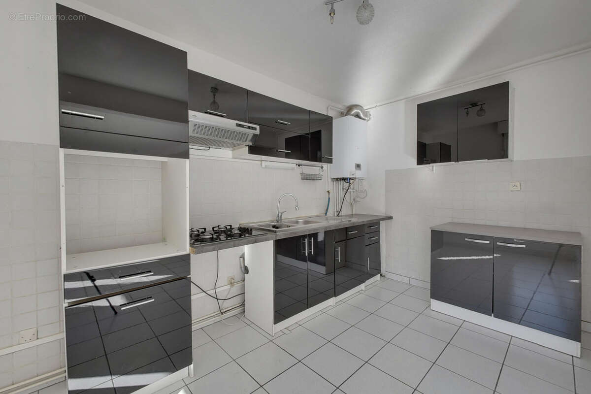 Appartement à LE PONT-DE-CLAIX