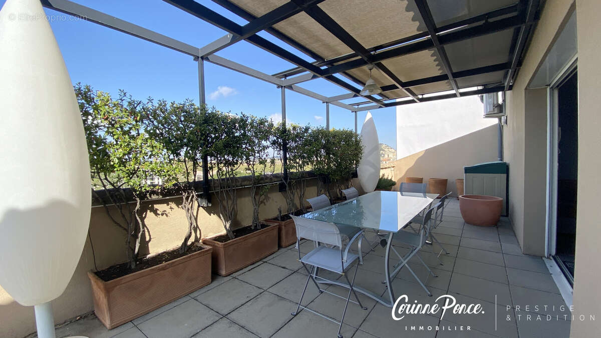 Appartement à BEAUCAIRE