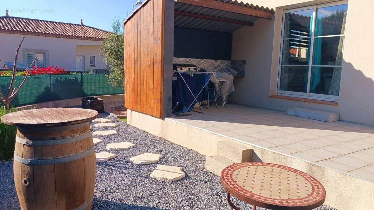 Maison à NISSAN-LEZ-ENSERUNE