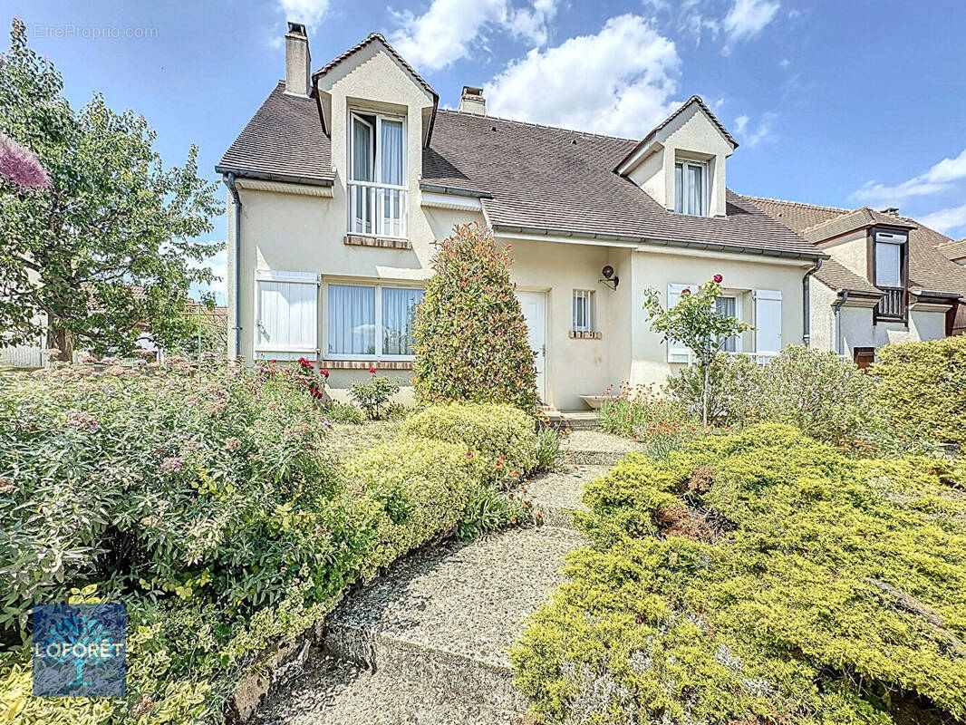 Maison à LEUVILLE-SUR-ORGE