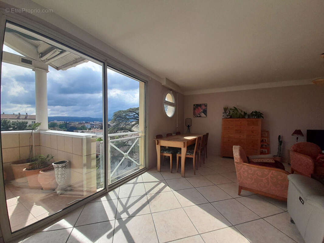 Appartement à VALENCE