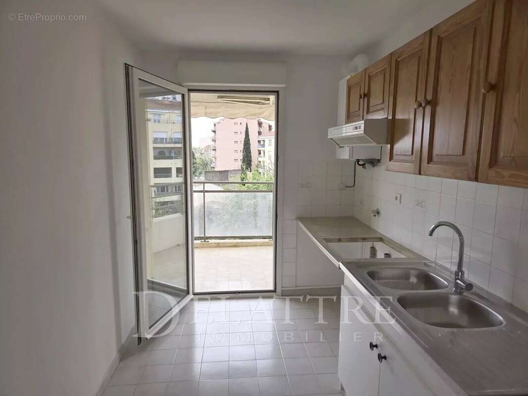 Appartement à GRASSE