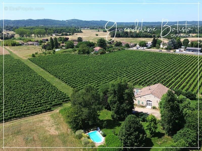 Maison à PINEUILH
