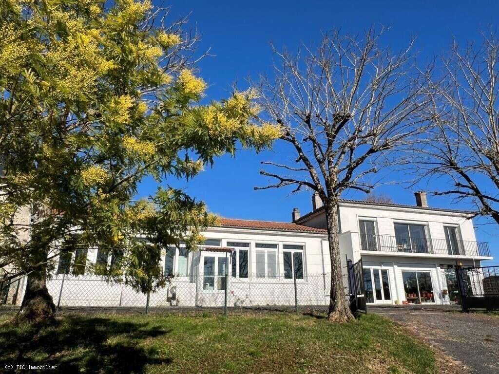 Maison à CIVRAY