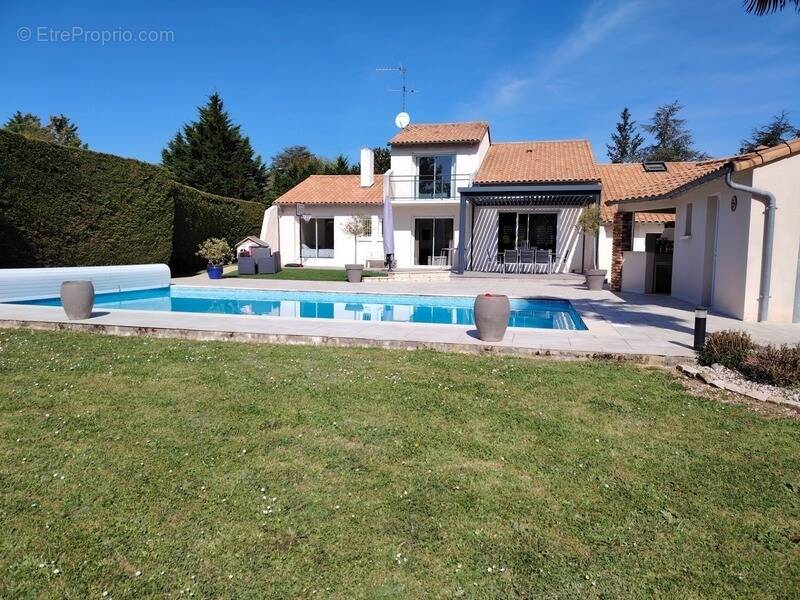 Maison à MIGNE-AUXANCES