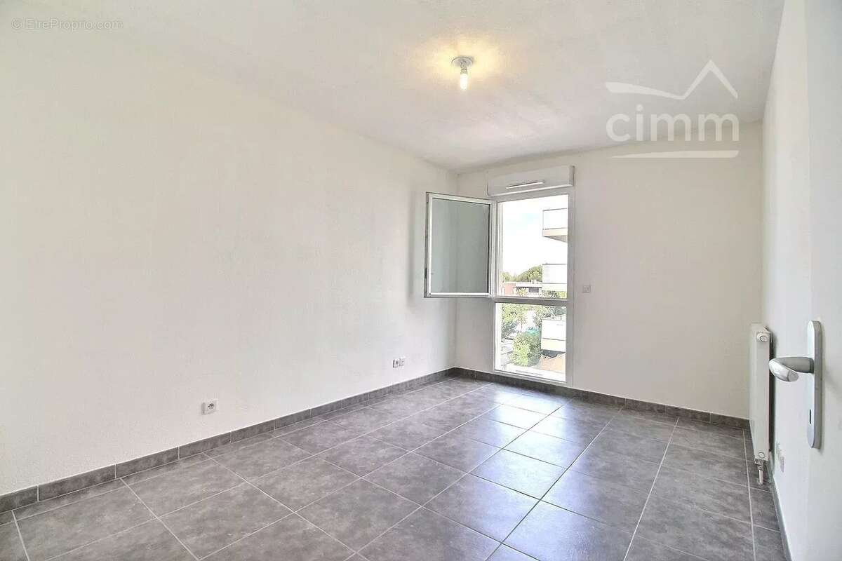 Appartement à JUVIGNAC