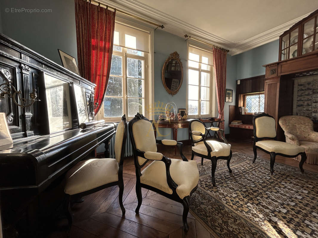 Maison à ATTIN