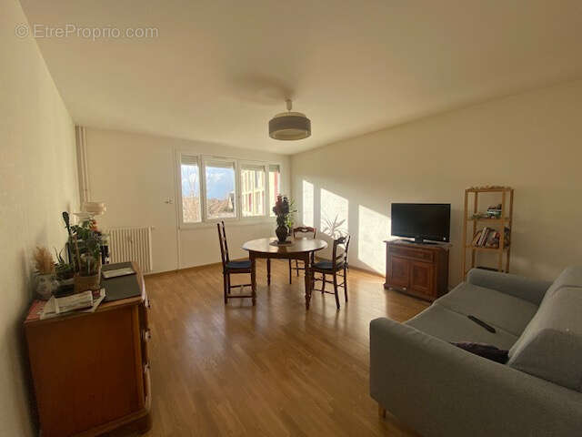 Appartement à IFS
