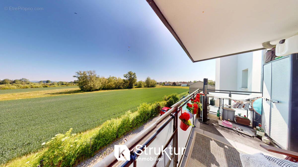 Appartement à MANOM