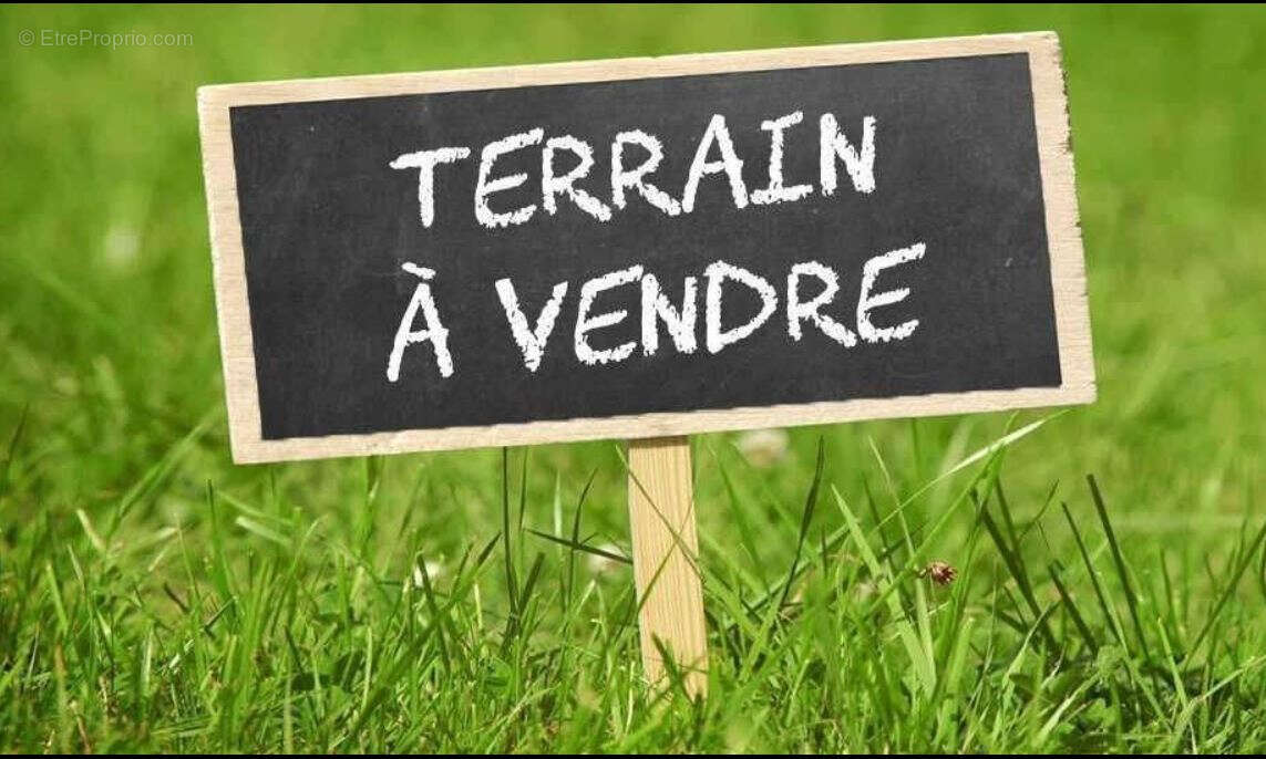 Terrain à SAINT-REMY-LES-CHEVREUSE