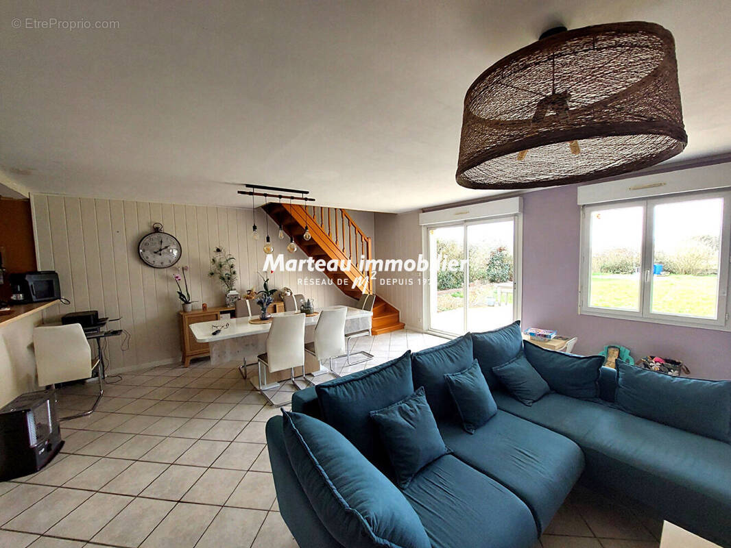 Maison à CERANS-FOULLETOURTE
