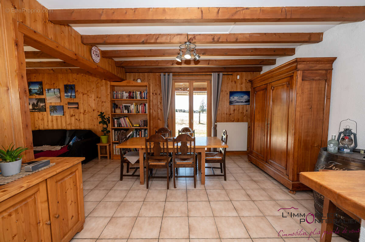 Maison à METABIEF