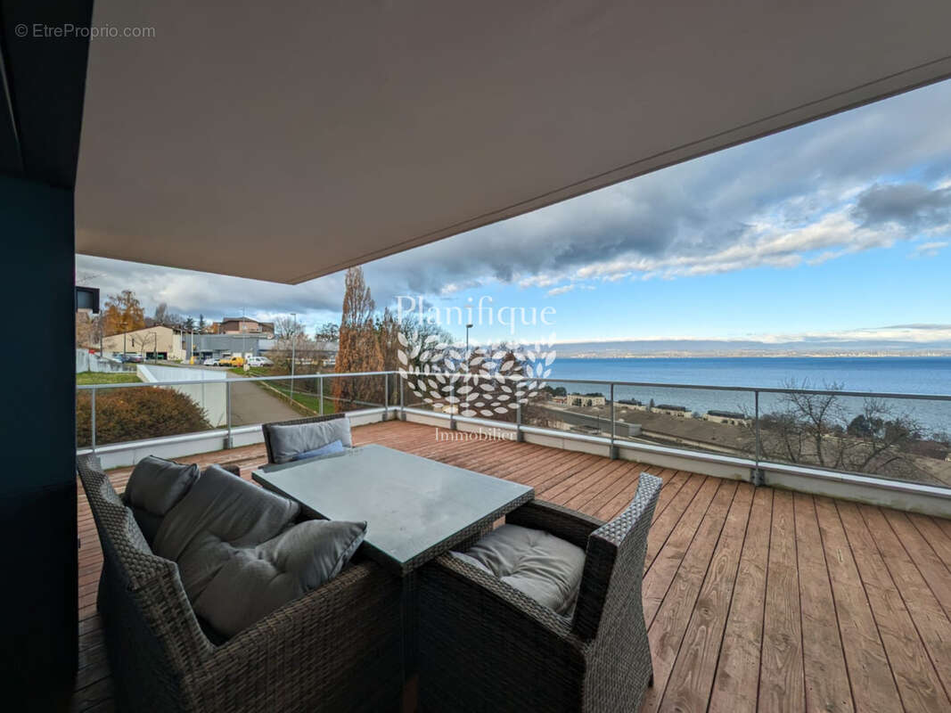 Appartement à EVIAN-LES-BAINS