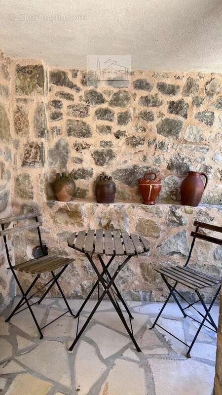 Maison à FAYENCE