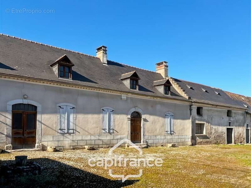 Maison à LALOUBERE