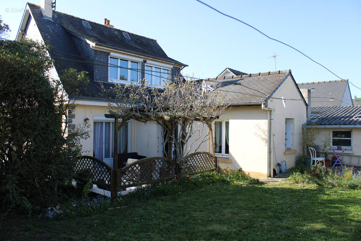 Maison à LA GUERCHE-DE-BRETAGNE