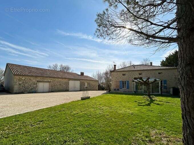 Maison à LECTOURE
