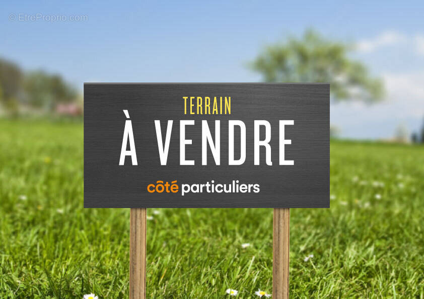 Terrain à LAYRAC