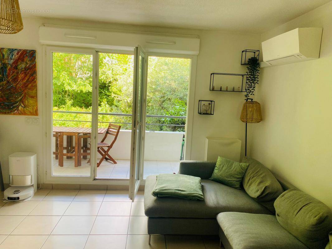 Appartement à MARSEILLE-12E