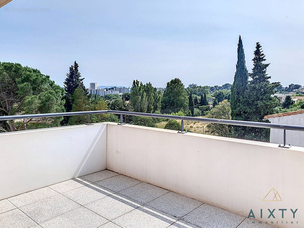 Appartement à MARSEILLE-13E