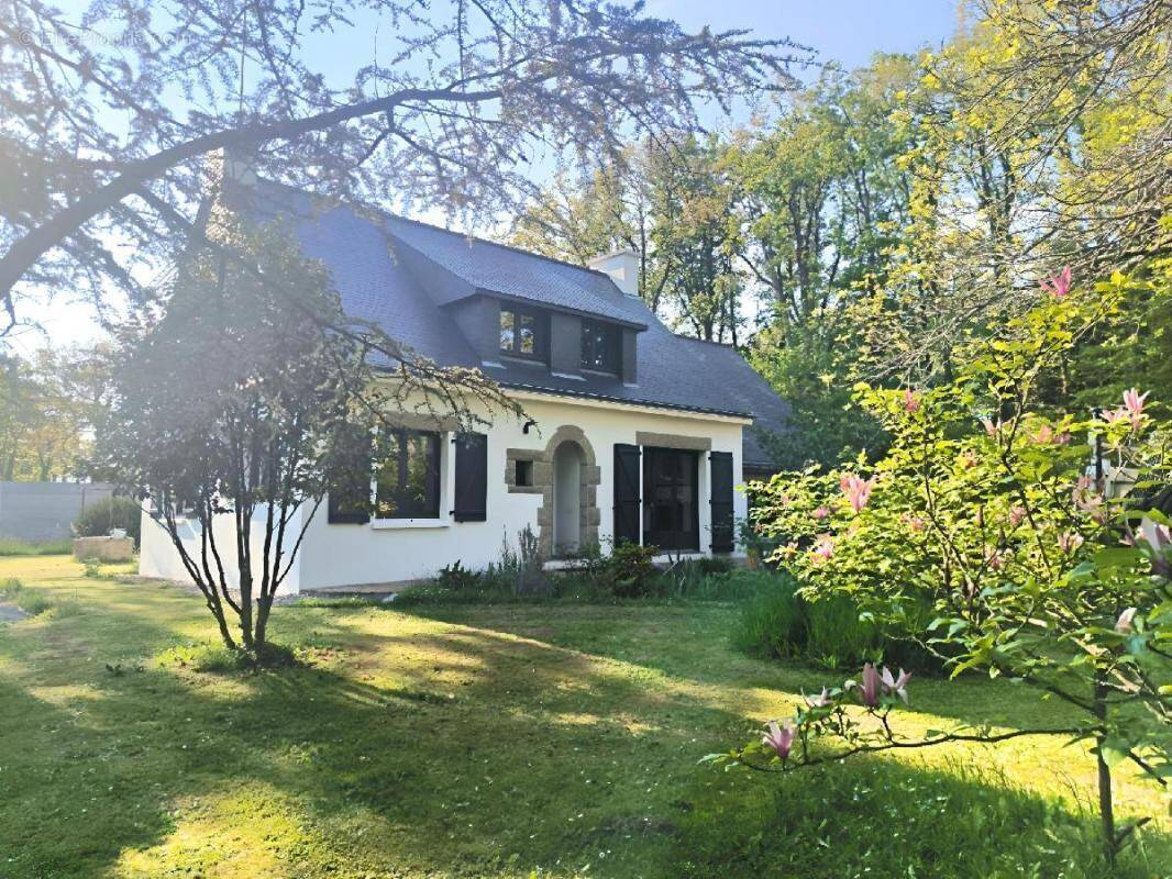 Maison à PEAULE