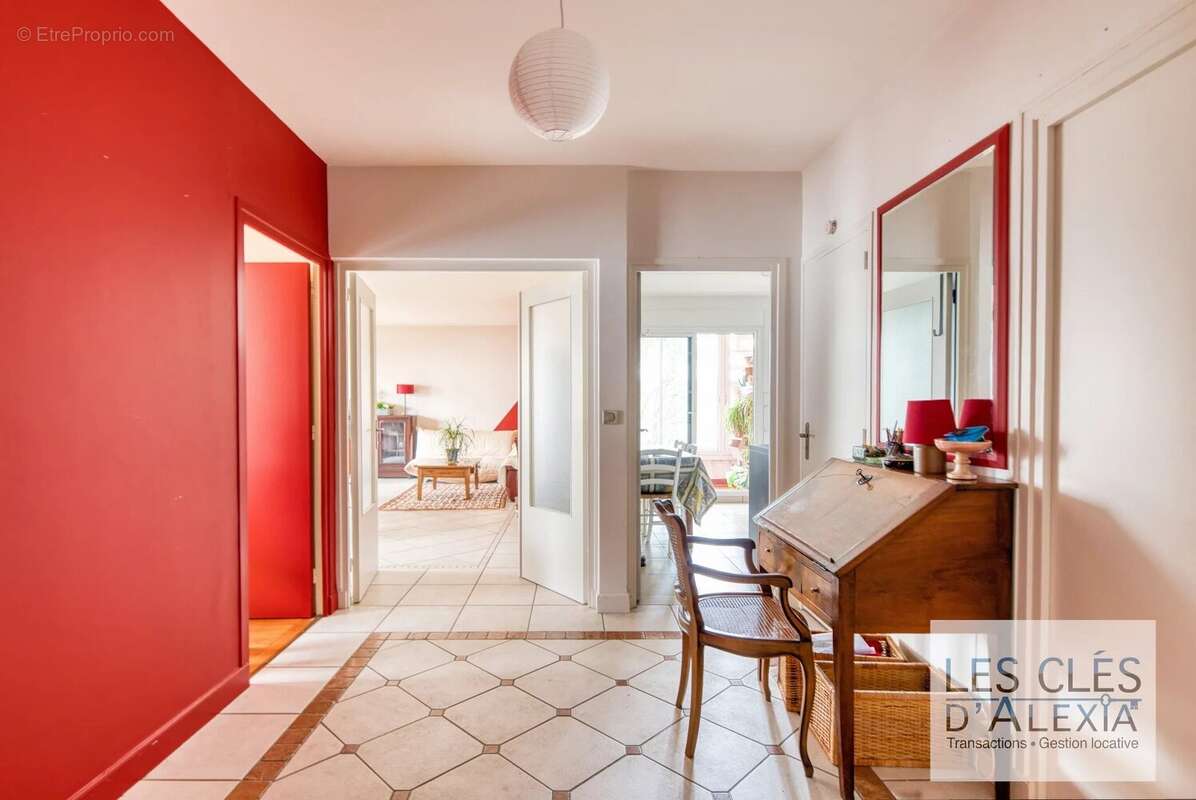 Appartement à TASSIN-LA-DEMI-LUNE