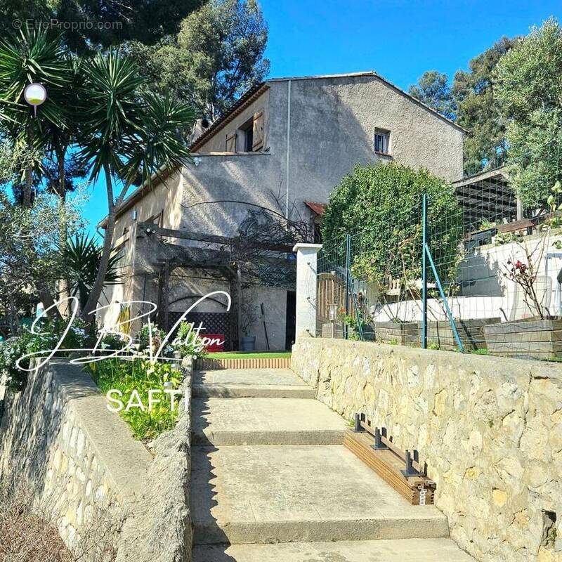 Photo 1 - Maison à LA SEYNE-SUR-MER