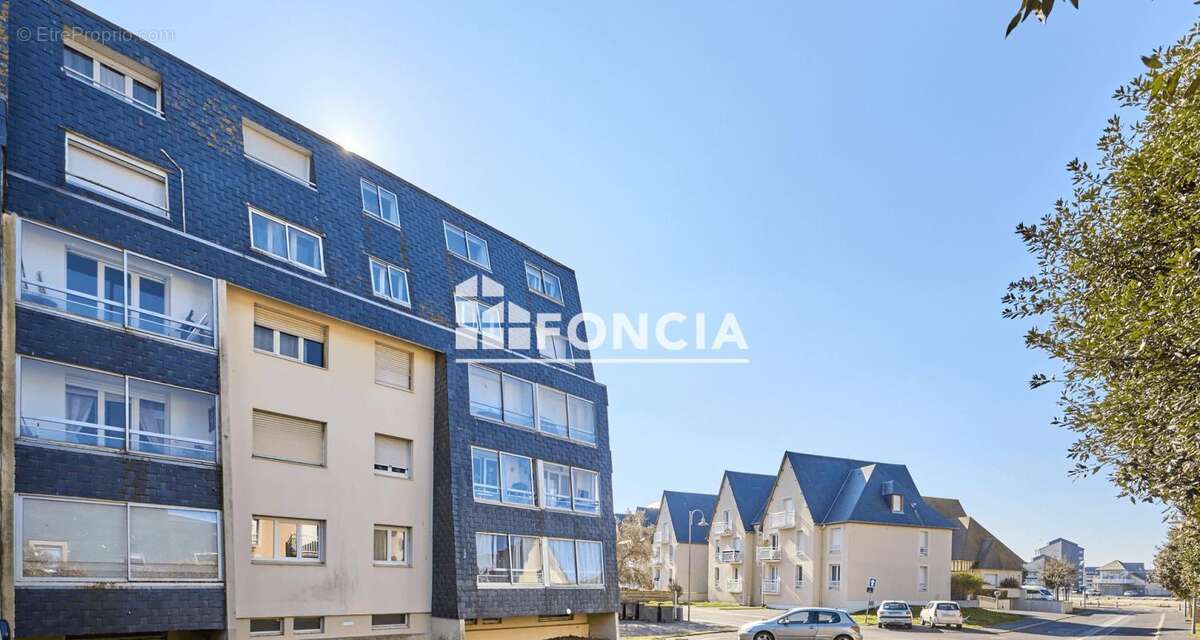 Appartement à COURSEULLES-SUR-MER