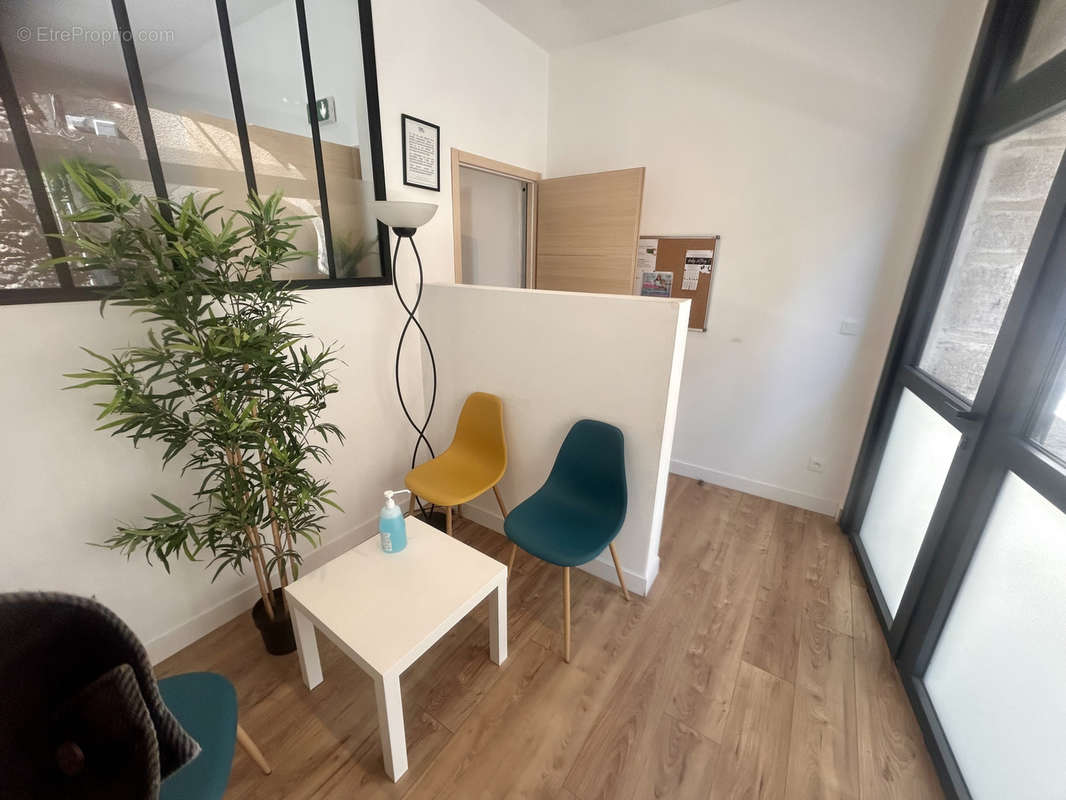 Appartement à SAINT-FELIX-DE-LODEZ