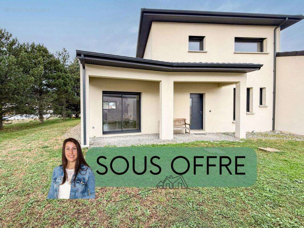 Maison à CHAMPAGNE