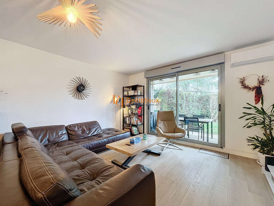 Appartement à TASSIN-LA-DEMI-LUNE