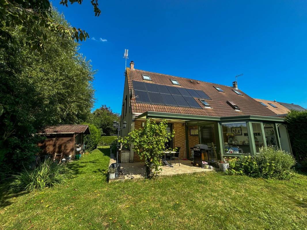Maison à LEERS