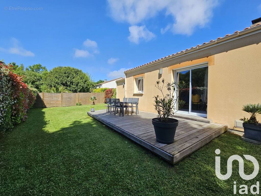 Photo 1 - Maison à SAINT-PHILBERT-DE-GRAND-LIEU