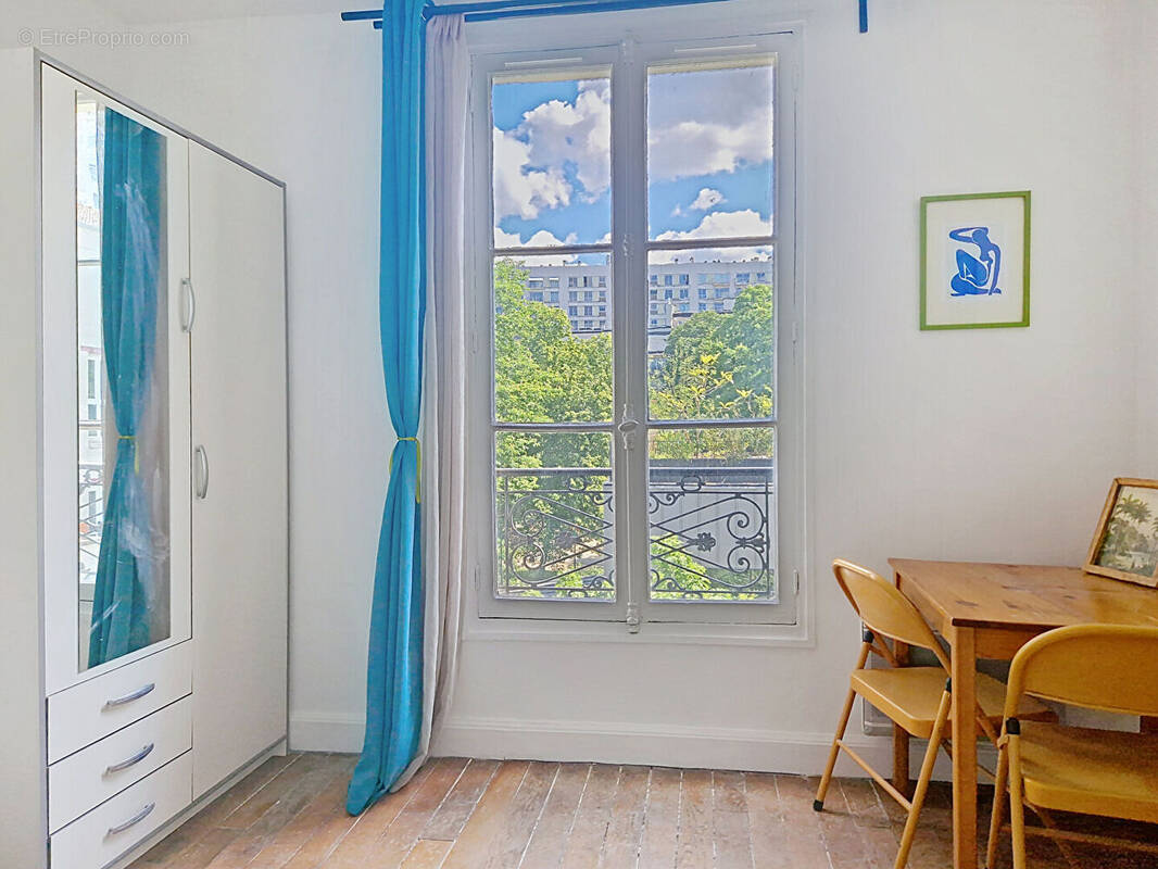 Appartement à PARIS-11E