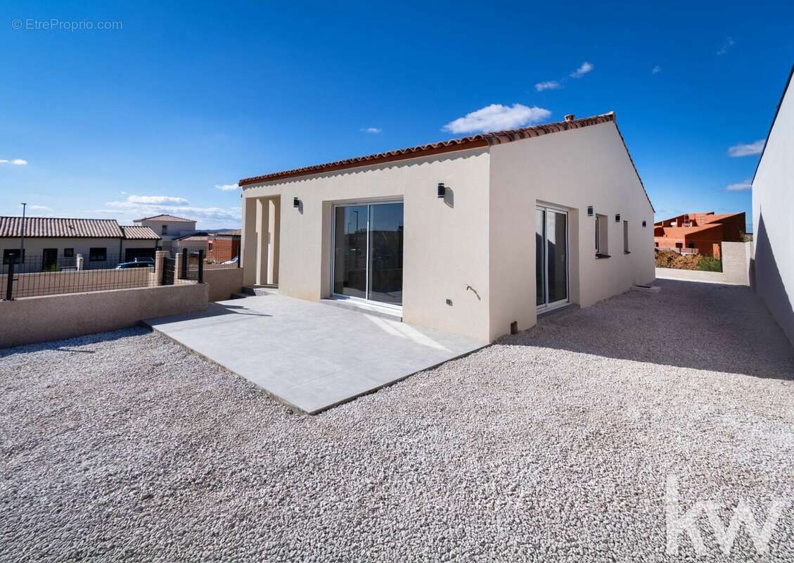 Maison à CORNEILHAN