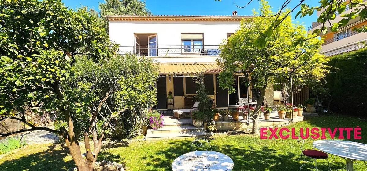 Maison à CAGNES-SUR-MER