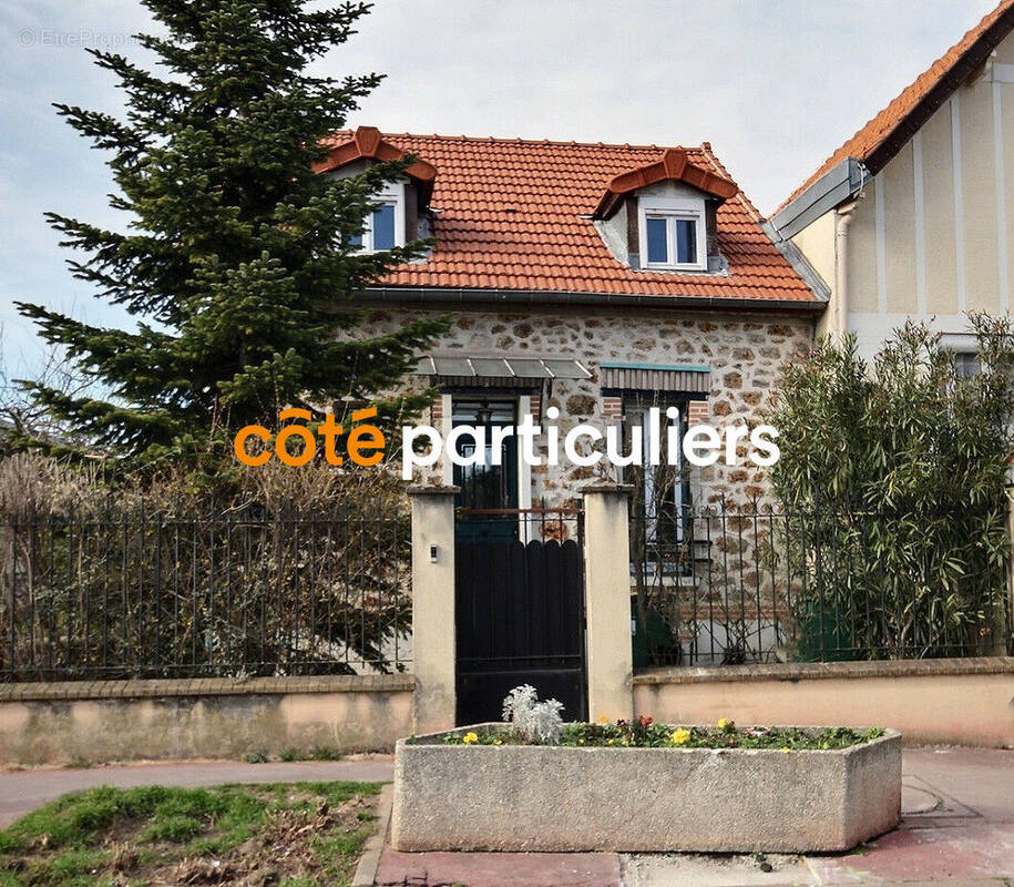 Maison à CHATILLON