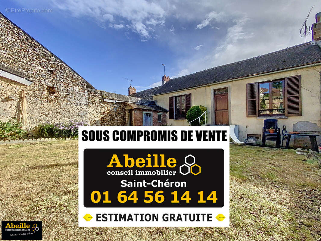 Maison à SAINT-CHERON