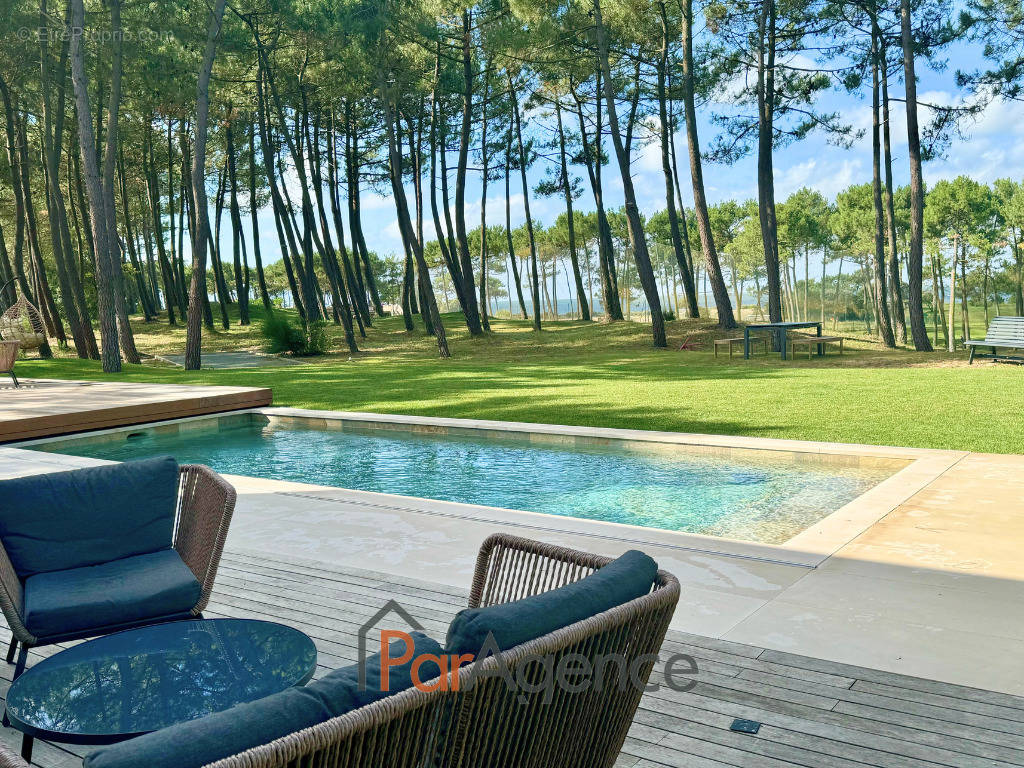 Maison à LES MATHES