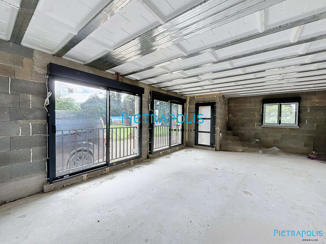Appartement à LUCENAY
